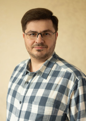 Железнов Антон Геннадьевич Железнов Антон Геннадьевич